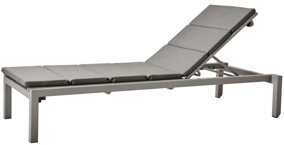 Cane-Line Relax tumbona - gris claro con cojín gris