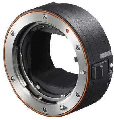 Sony 35MM FF COMPATIBLE A-MOUNT LENTE